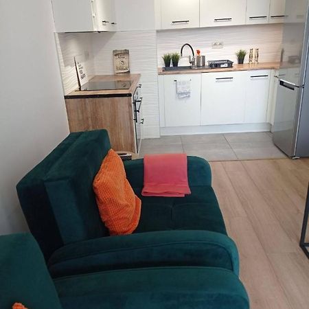Апартаменты Apartament Dobranocka Затор Экстерьер фото